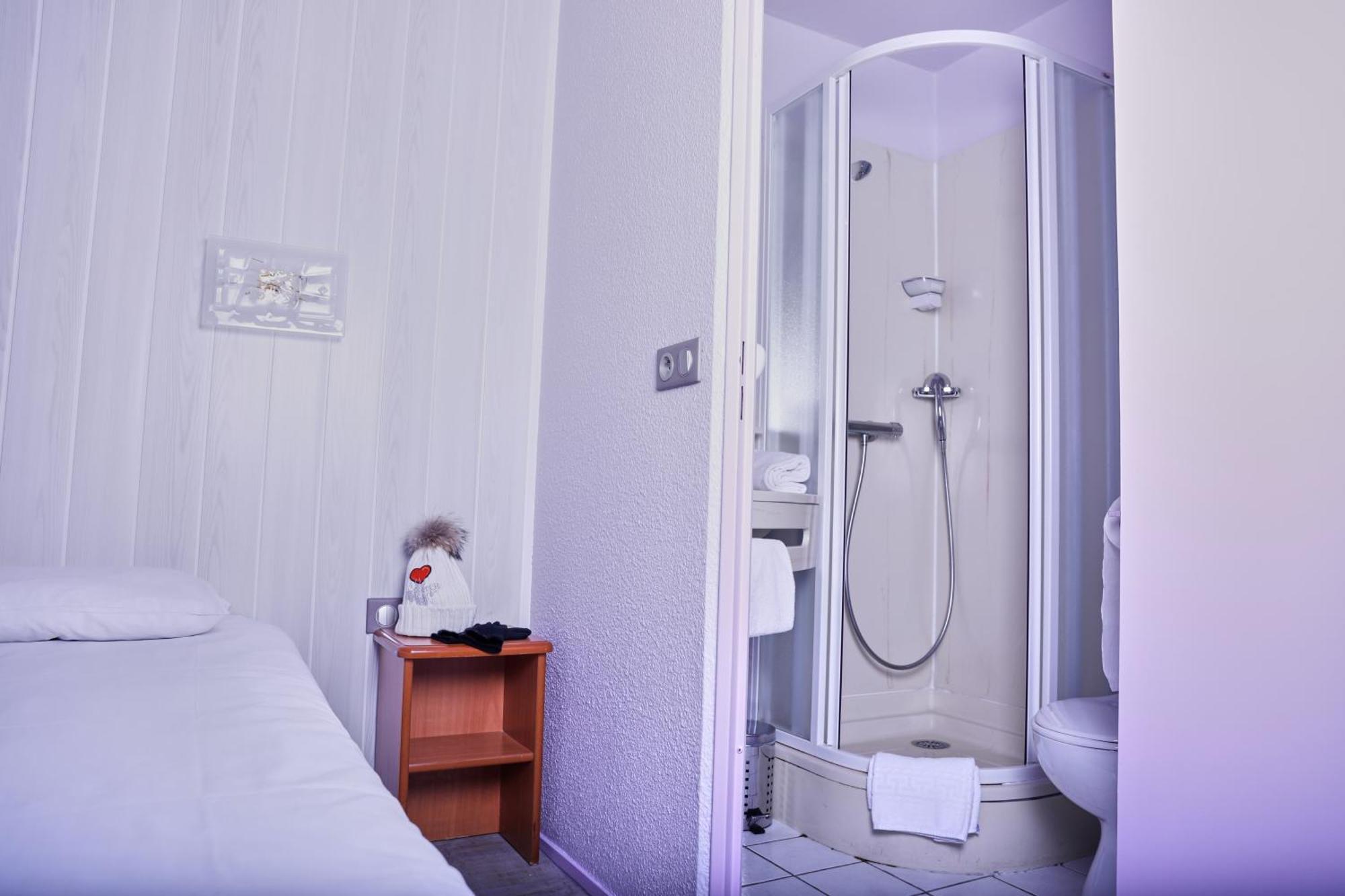 Brit Hotel Chambéry Dış mekan fotoğraf