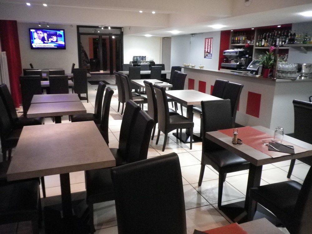 Brit Hotel Chambéry Dış mekan fotoğraf